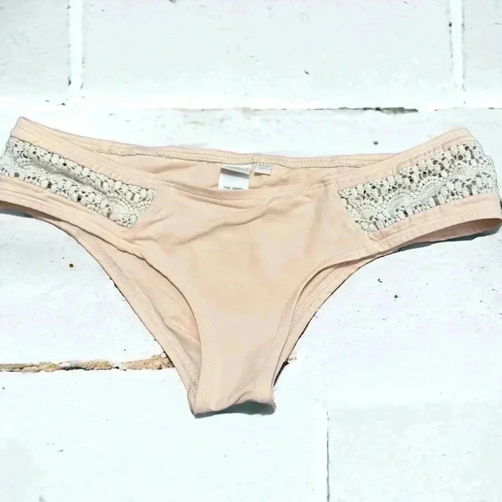 L space  blush crochet bikini bottoms M